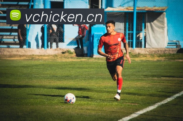 欧冠足球游戏攻略:三大核心模式通关策略与资源管理心得